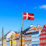 Cover size 12 بررسی روش های اقامت و مهاجرت به دانمارک
