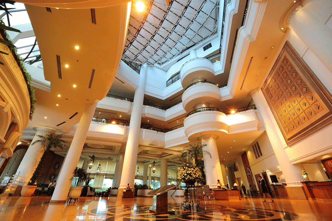 خدمات هتل مونتین ریورساید بانکوک