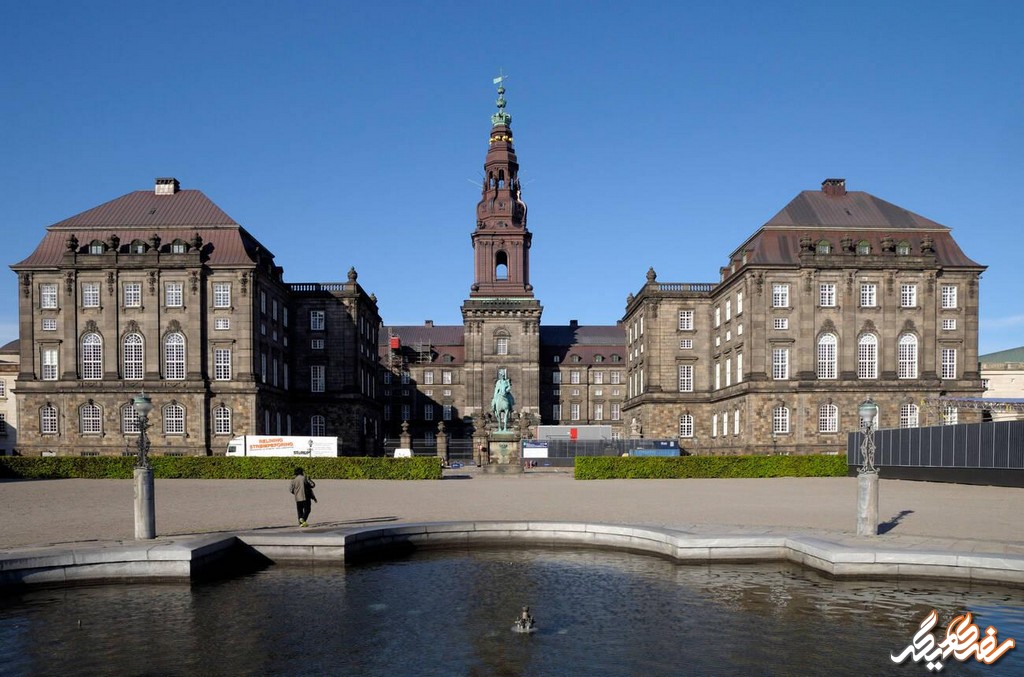 قصر کریستیانسبورگ از دیدنی‌ های کپنهاگ | سفری دیگر