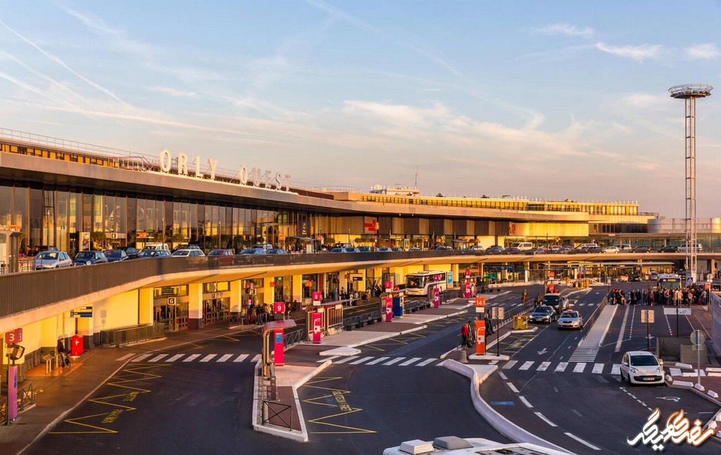 دسترسی به فرودگاه اورلی از طریق وسایل حمل و نقل عمومی مانند اتوبوس، تاکسی و قطار امکان‌پذیر است - سفری دیگر