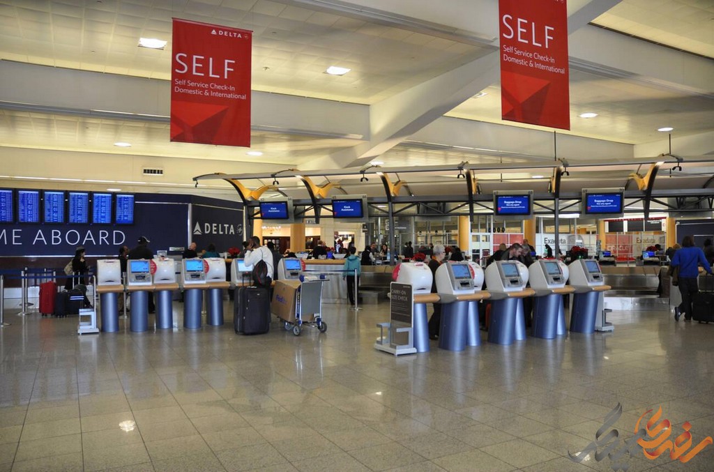 فرودگاه آتلانتا پرداختیم، هدف ما این بوده است که فرودگاه را نه تنها به عنوان محلی برای پرواز، بلکه به عنوان مکانی برای کشف فرهنگ، تجارت و تبادلات بین‌المللی معرفی کنیم.