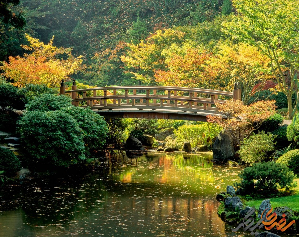 طراحی باغ ژاپنی بن توسط معماران و متخصصان ژاپنی و با دقت به جزئیات و اصول سنتی این کشور انجام شده است.