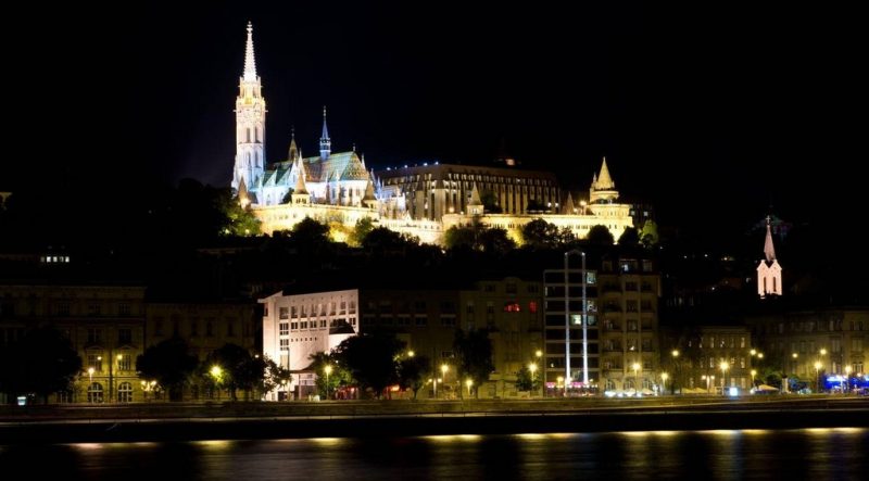 کلیسای ماتیش : از مهمترین مراکز مذهبی کاتولیک در مجارستان - سفری دیگر