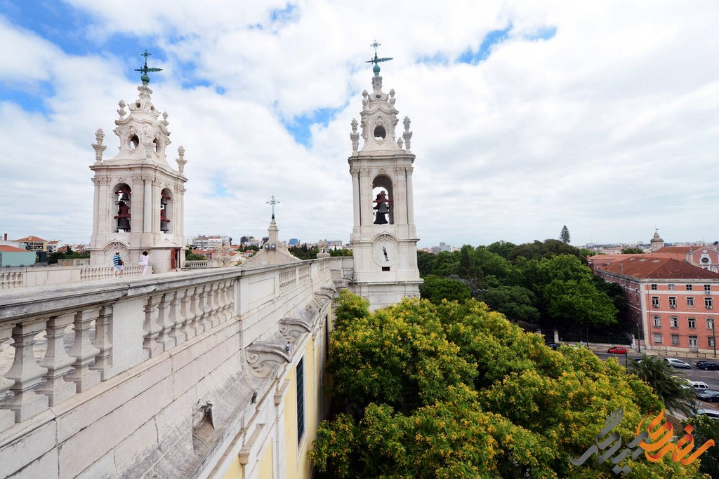کلیسای استرلا در لیسبون یکی از زیباترین و تاریخی‌ترین ساختمان‌های پرتغال است