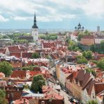 فستیوال‌های موسیقی استونی ،استونی کشوری کوچک در شمال اروپا است که با وجود اندازه کوچک خود، دارای تعداد زیادی فستیوال‌ها و رویدادهای فرهنگی و هنری است که در سراسر سال برگزار می‌شوند. این فستیوال‌ها و رویدادها نه تنها برای ساکنان استونی، بلکه برای توریست‌هایی که از سراسر جهان به این کشور سفر می‌کنند نیز جذاب هستند.