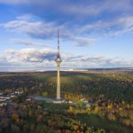 برج تلویزیونی شهر تالین یکی از نمادهای مهم و شناخته شده‌ی این شهر است که در سال ۱۹۸۰ ساخته شده و ارتفاع آن ۳۱۴ متر است. این برج در منطقه‌ای به نام پیریتا واقع شده است و در زمان ساخت، بلندترین بنای شهر تالین و همچنین استونی بوده است.